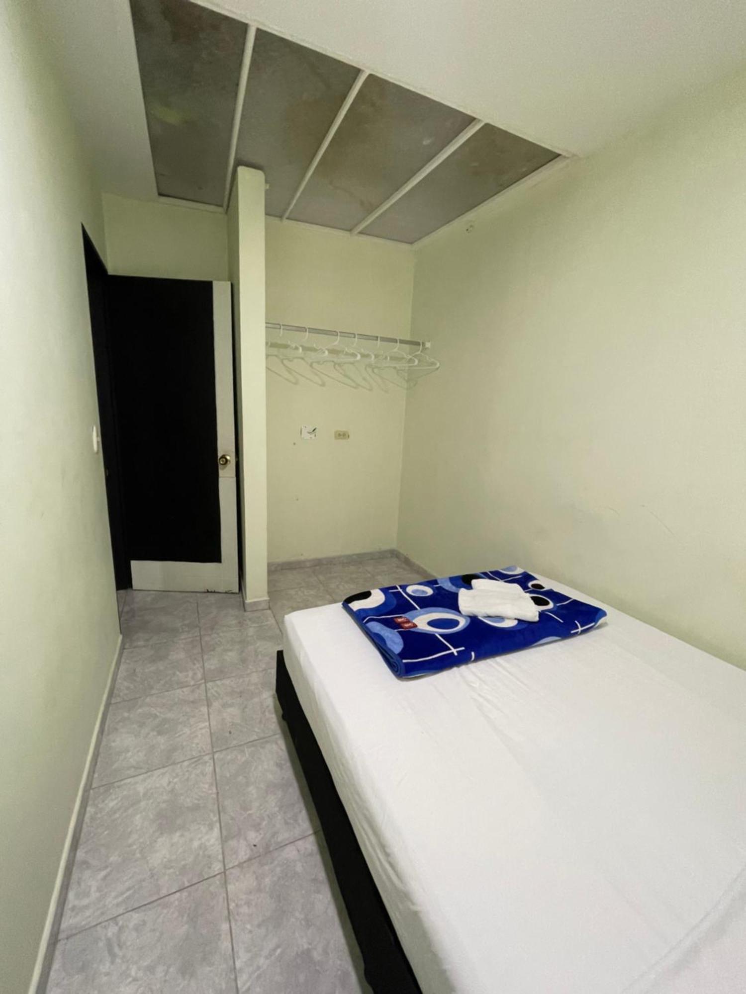 Apartamento Plazoleta De Colores Apartment Guatapé Екстериор снимка